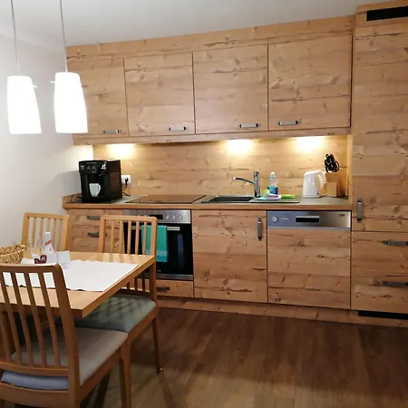 Sportsueberl Appartement Berwang
