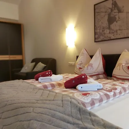 Апартаменты Sportsueberl Берванг